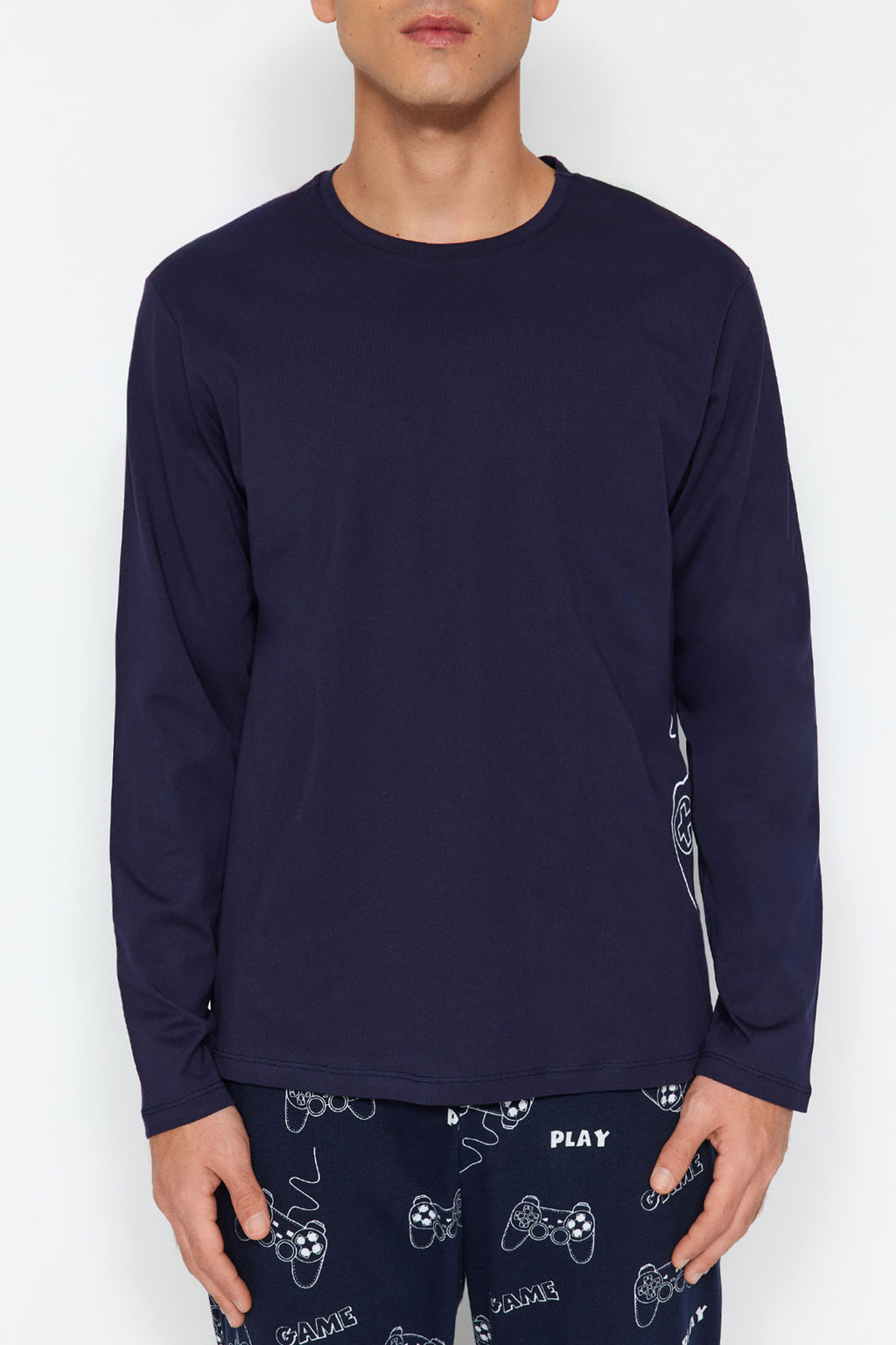 Lacivert Regular Fit Bask?l? Orme %100 Pamuk Pijama Tak?m? TMNAW24PT00012