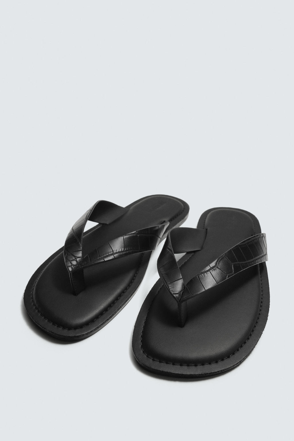 SANDALIA TIRAS GRABADO COCO / Negro - Zara фото 5