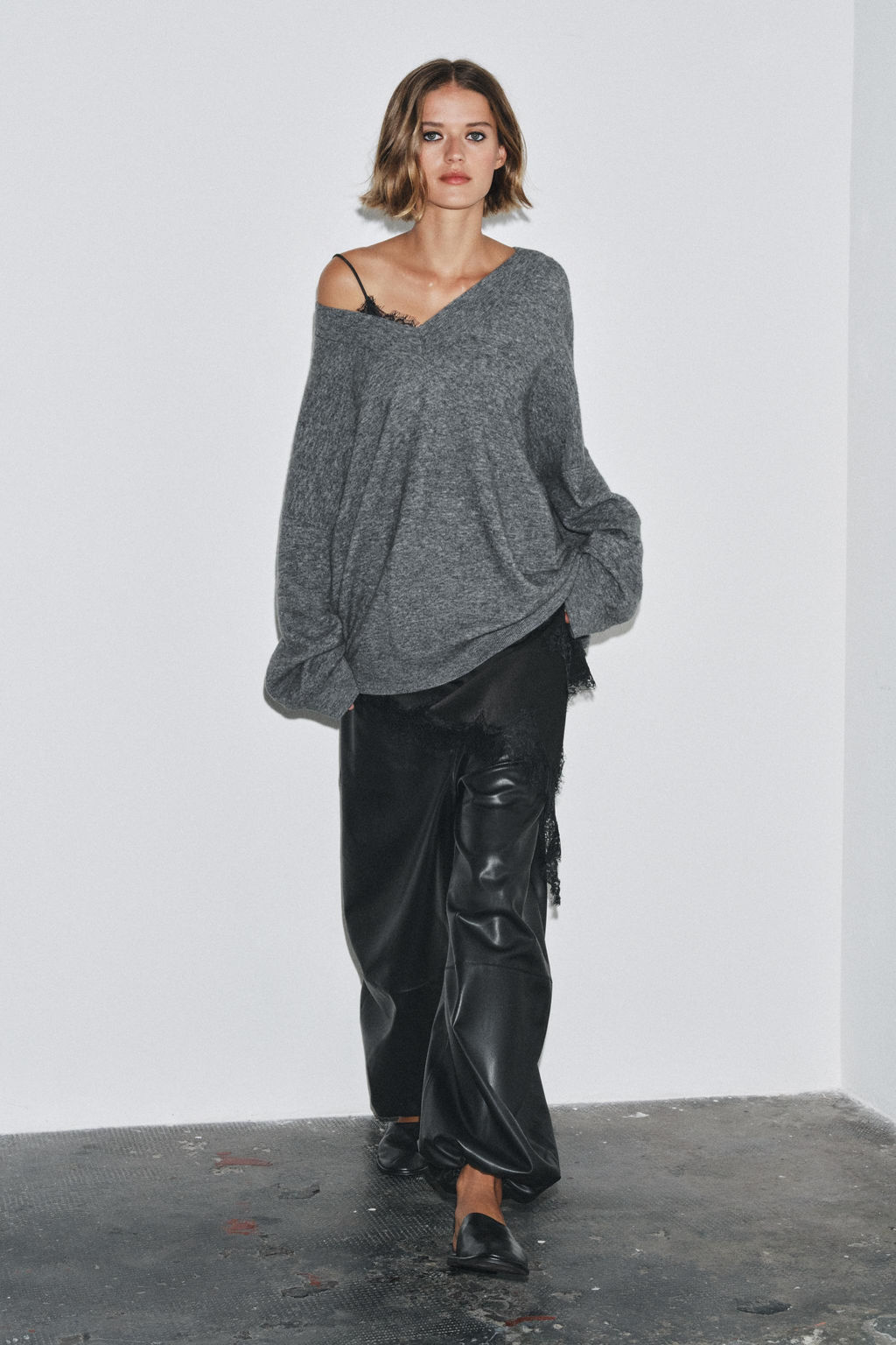OVERSIZED WOOL SWEATER - Zara фото 10