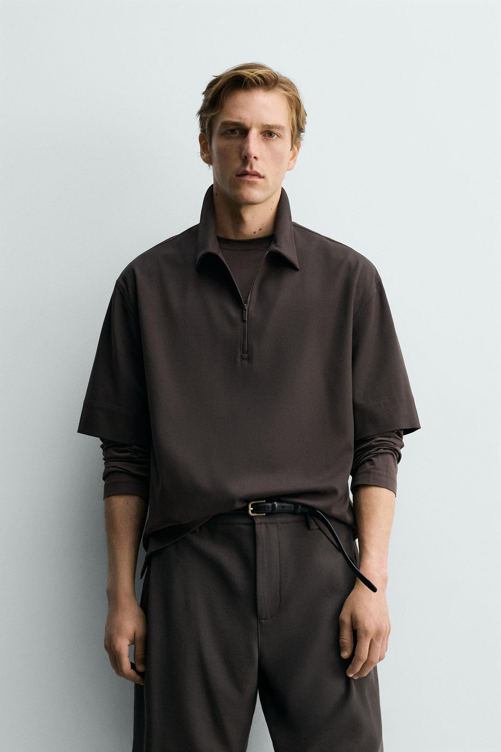 POLO T?CNICO CREMALLERA / Chocolate - Zara фото 2