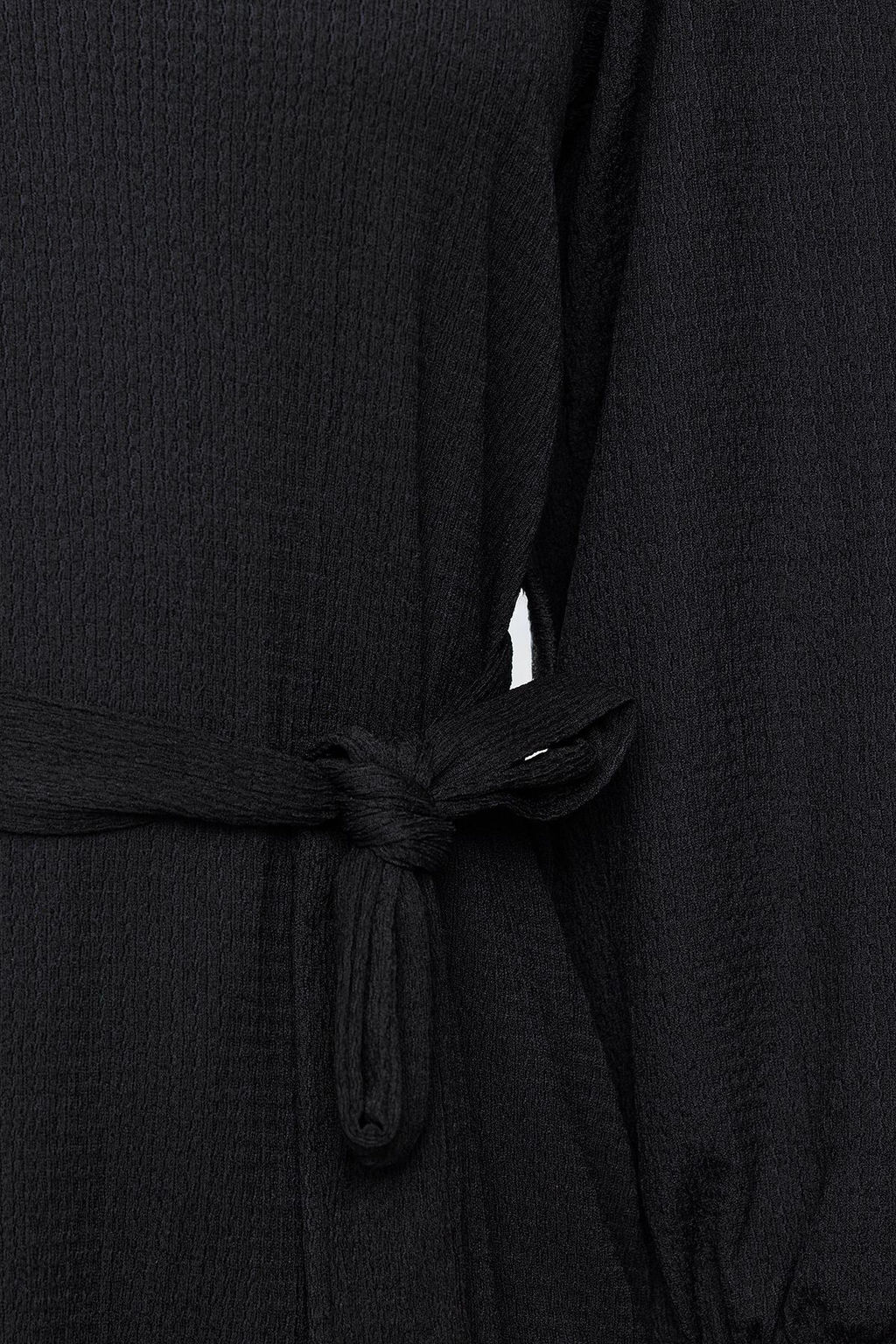 Siyah Kusakl? A Kesim/Can Form Burumcuk/Dokulu Orme Elbise TWOSS23EL00344