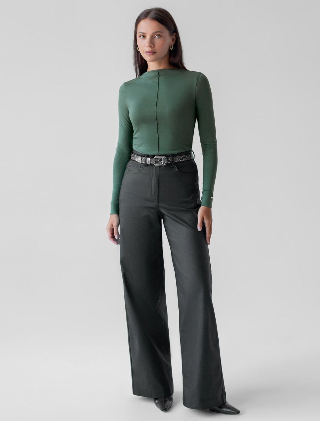 Джемпер с цельнокроеным воротом из премиального хлопка