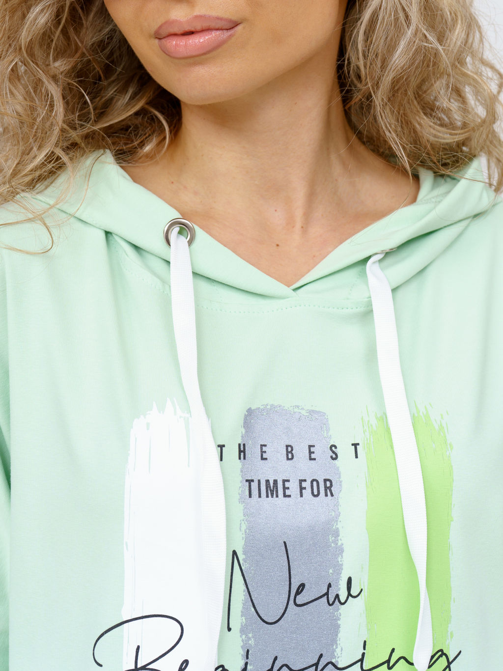 940 Футболка "Мята"