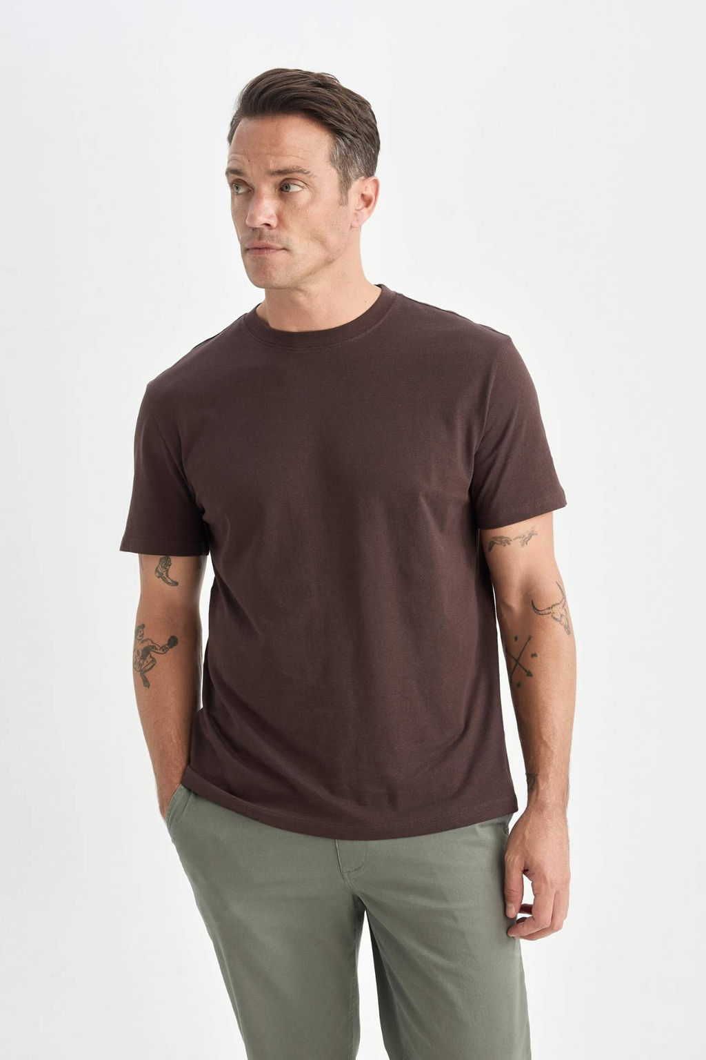New Regular Fit Bisiklet Yaka Basic Duz K?sa Kollu Tisort - Defacto фото 18