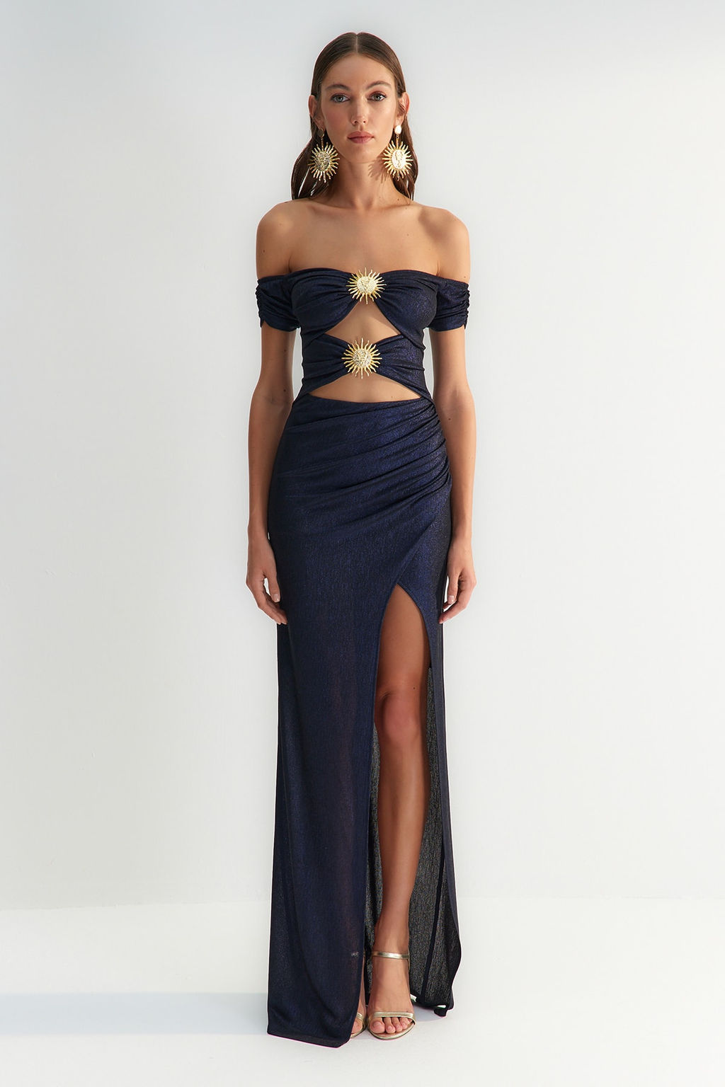 TRENDYOLMILLA X Zeynep Tosun Lacivert Gunes Aksesuar Detayl? Abiye & Mezuniyet Elbisesi TCLSS23AE00002 фото 2