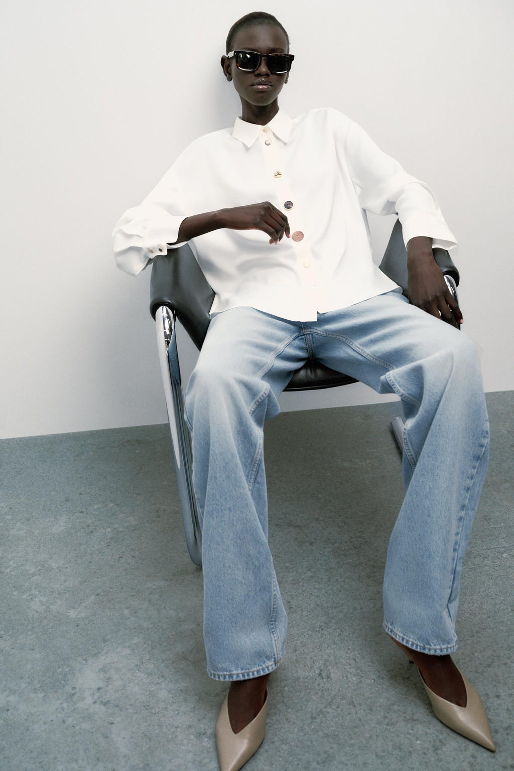 CONTRAST BUTTON SATIN SHIRT - Zara фото 4