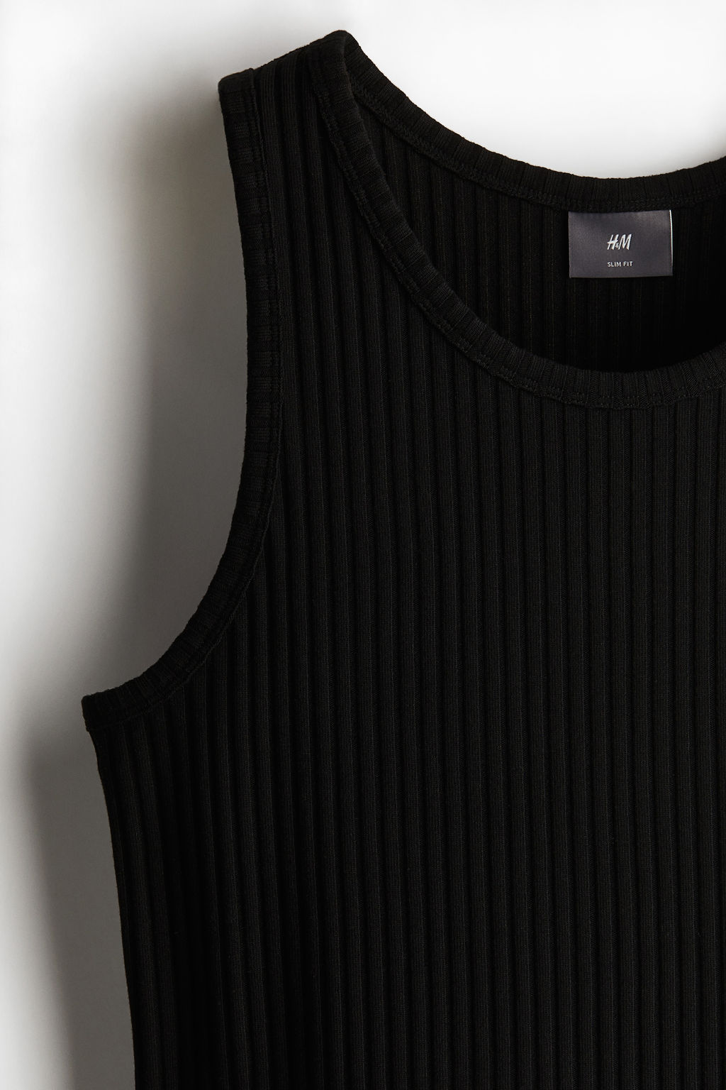 Camiseta sin mangas en canal? ancho Slim Fit - H&m фото 3