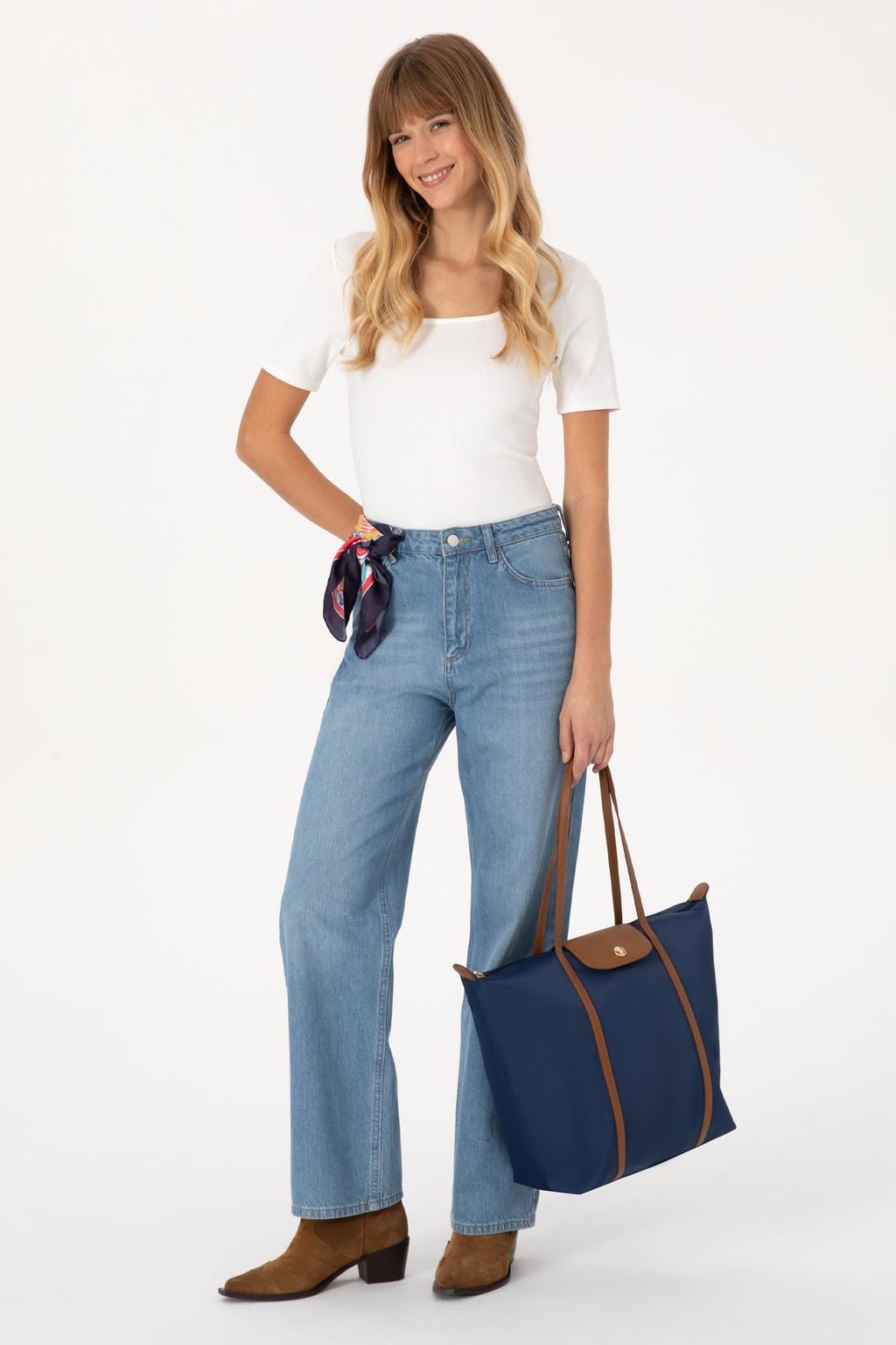 Kad_n Lacivert Kol _antas_