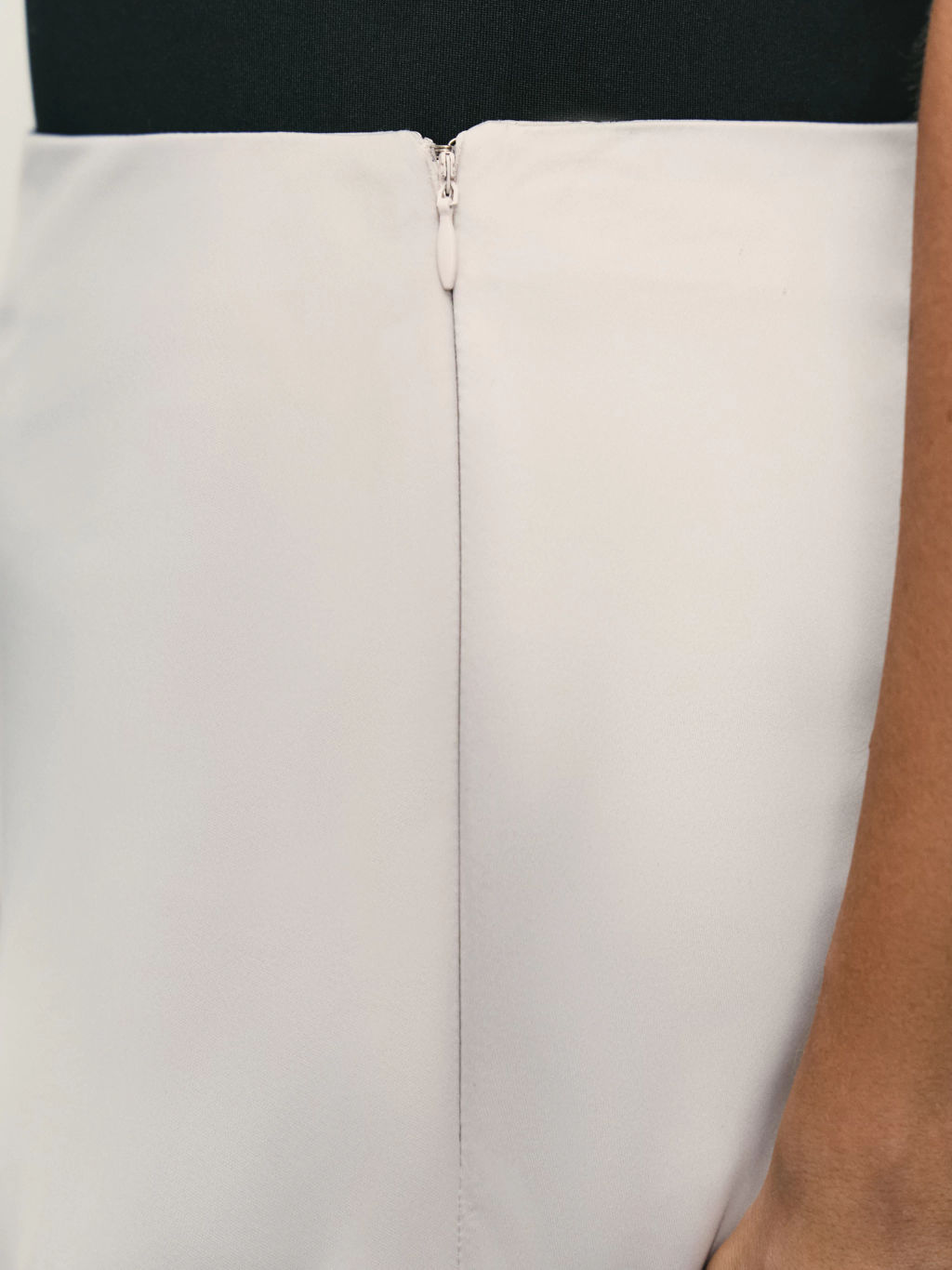 Атласная юбка миди / Zarina фото 5