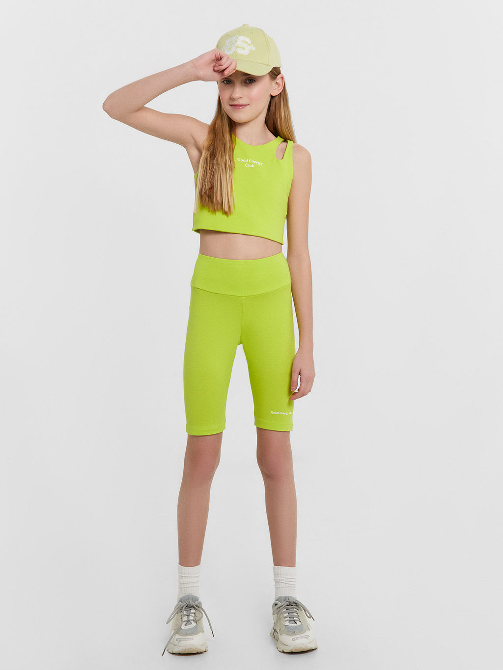 Комплект для девочек салатовый: велосипедки и топ