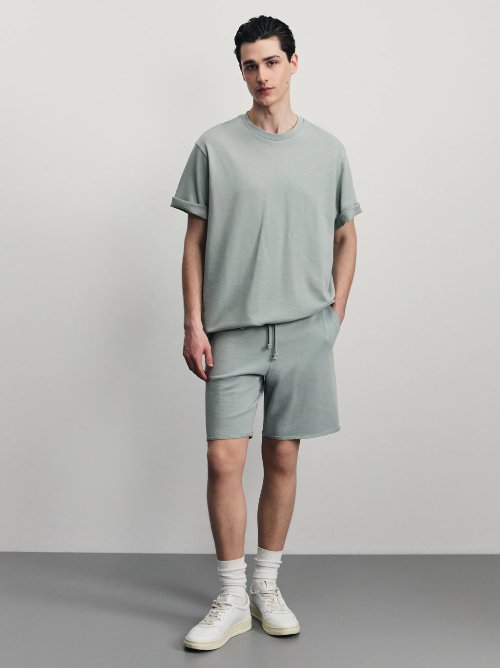 Футболка из плотного хлопка / Zarina фото 10