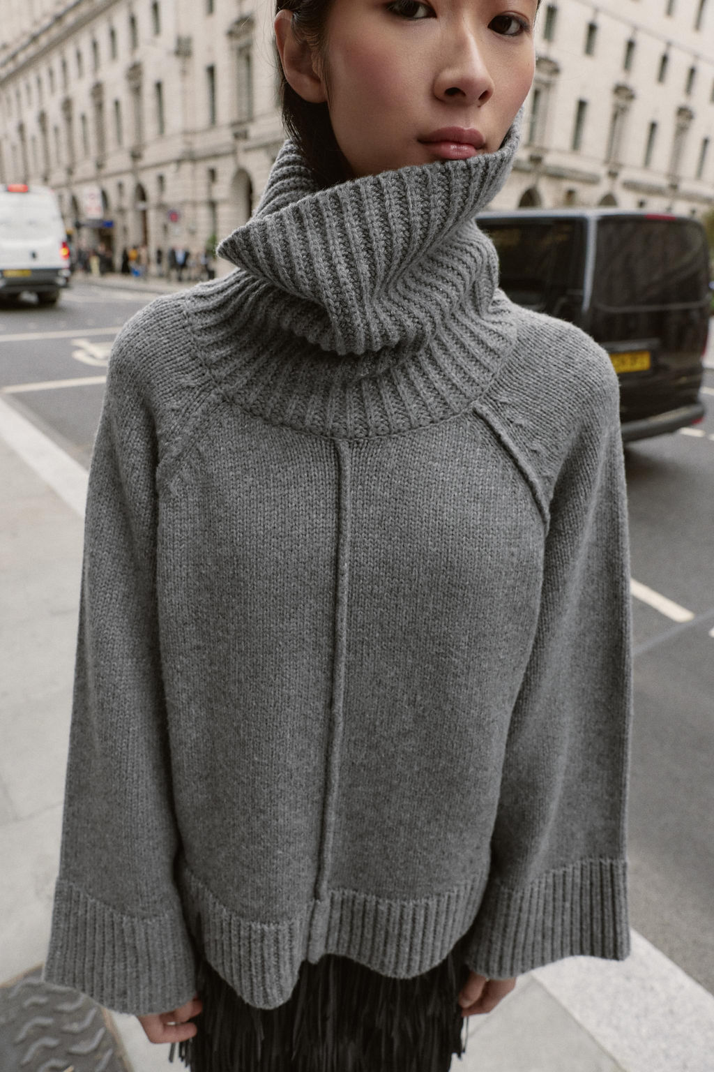 OVERSIZED KNIT HIGH NECK JUMPER - Zara фото 4