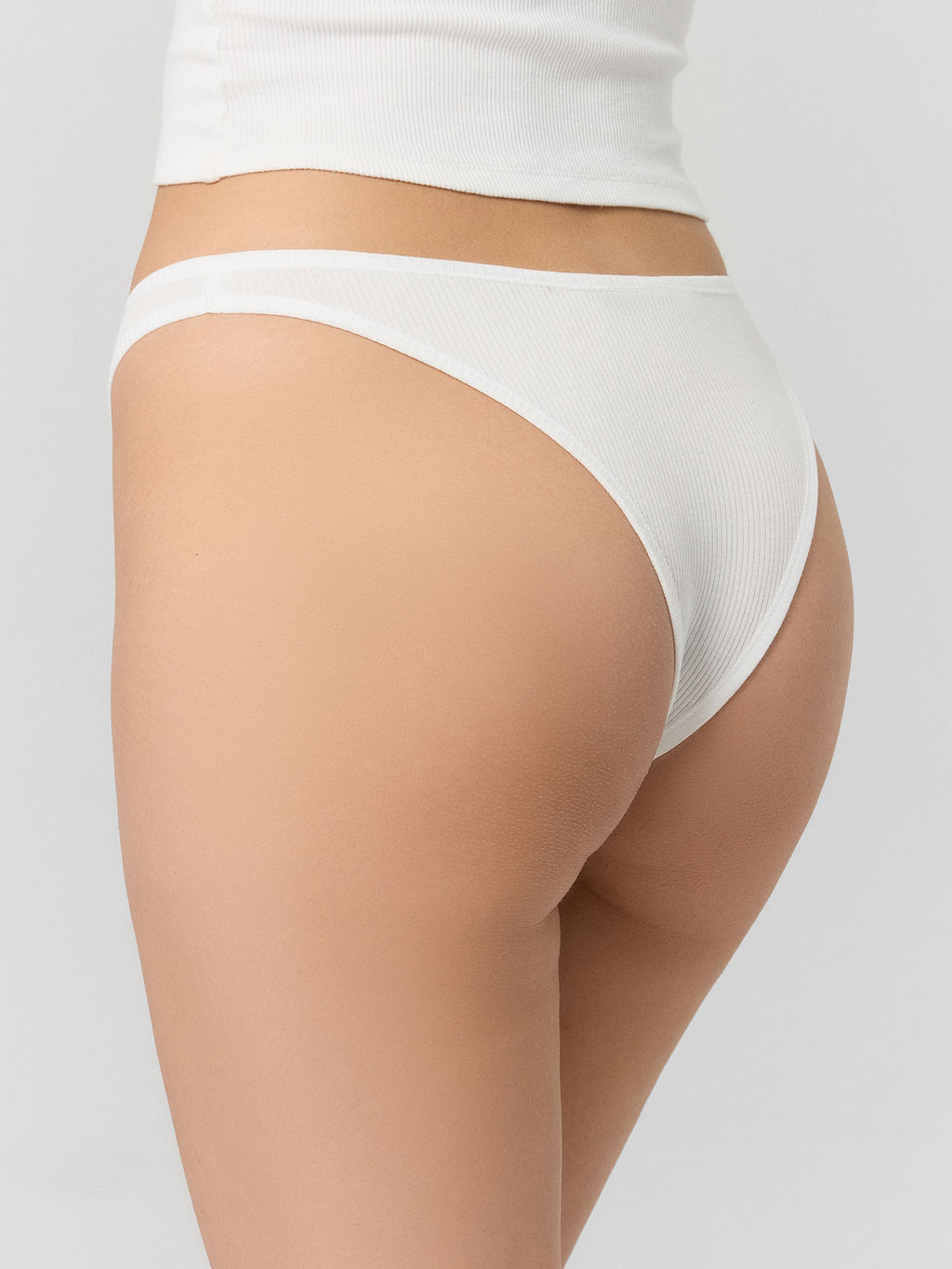 Цена за 2 штуки! ТРУСЫ ЖЕНСКИЕ (3ШТ.) - Mark formelle фото 3