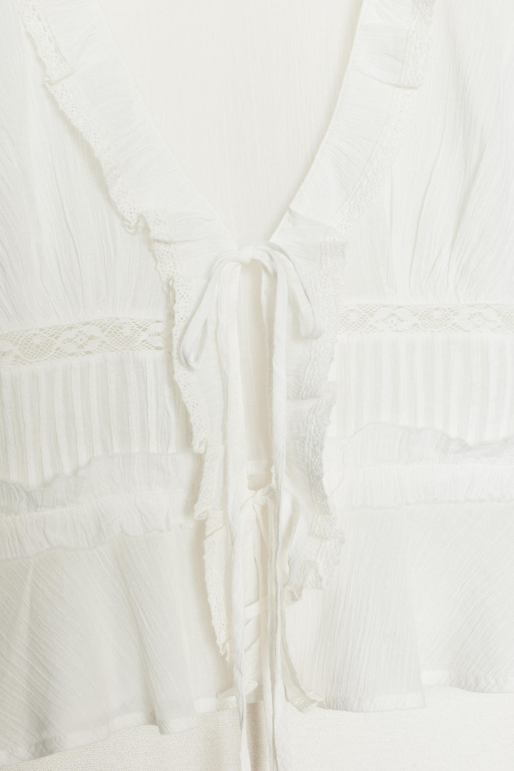 CAMISA GASA BORDADOS Y VOLANTES / Blanco roto - Zara фото 7