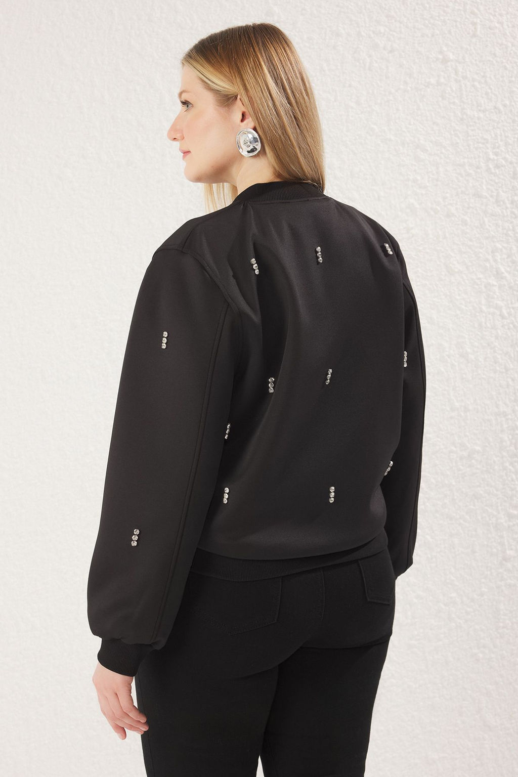 TRENDYOLMILLA Siyah Regular Tas Detayl? Bomber Ceket Mont TWOSS25MO00035 фото 9