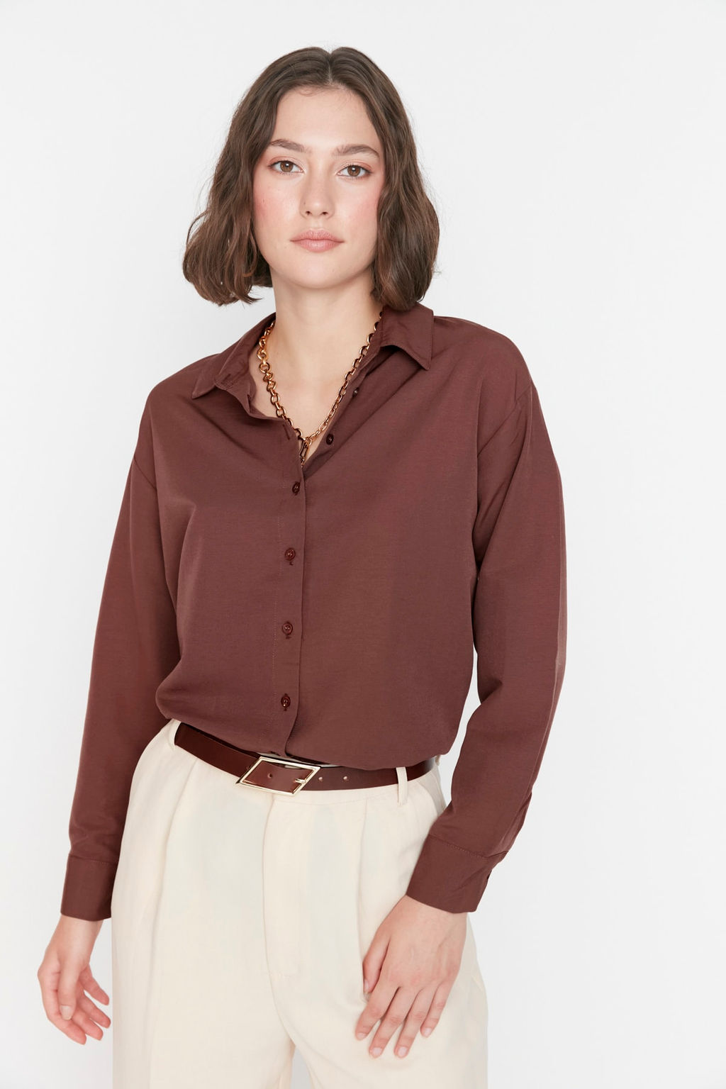 TRENDYOLMILLA Beyaz Loose Fit Pamuklu Dokuma Gomlek TWOAW20GO0107 фото 46