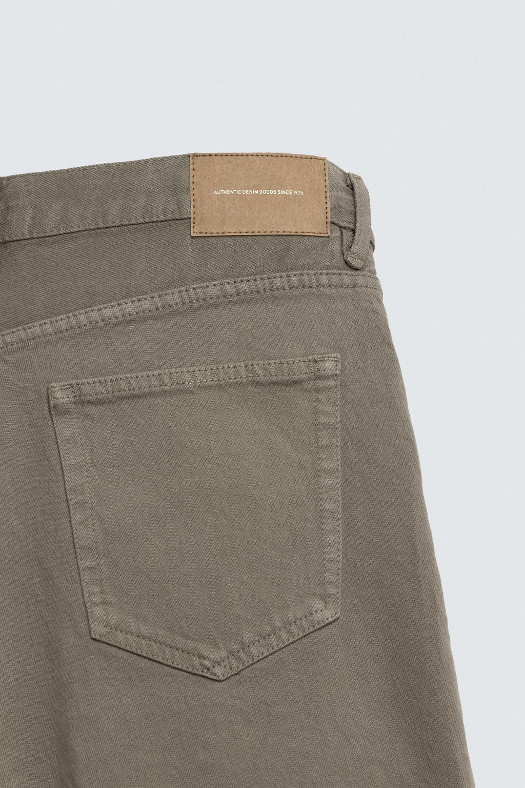 BERMUDA DENIM REGULAR FIT / Verdoso