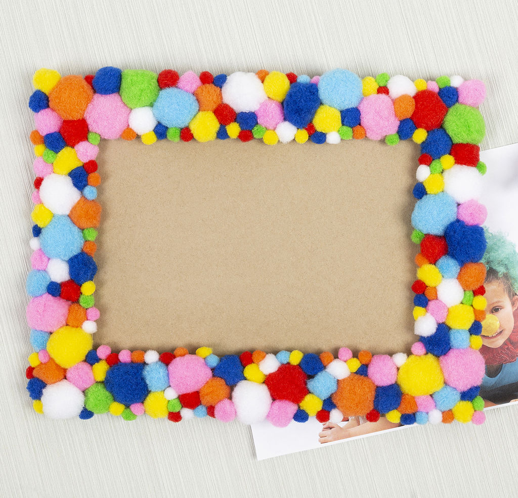 Hobbius SKPO-15 Помпоны 15 мм 50 шт ассорти  фото 3