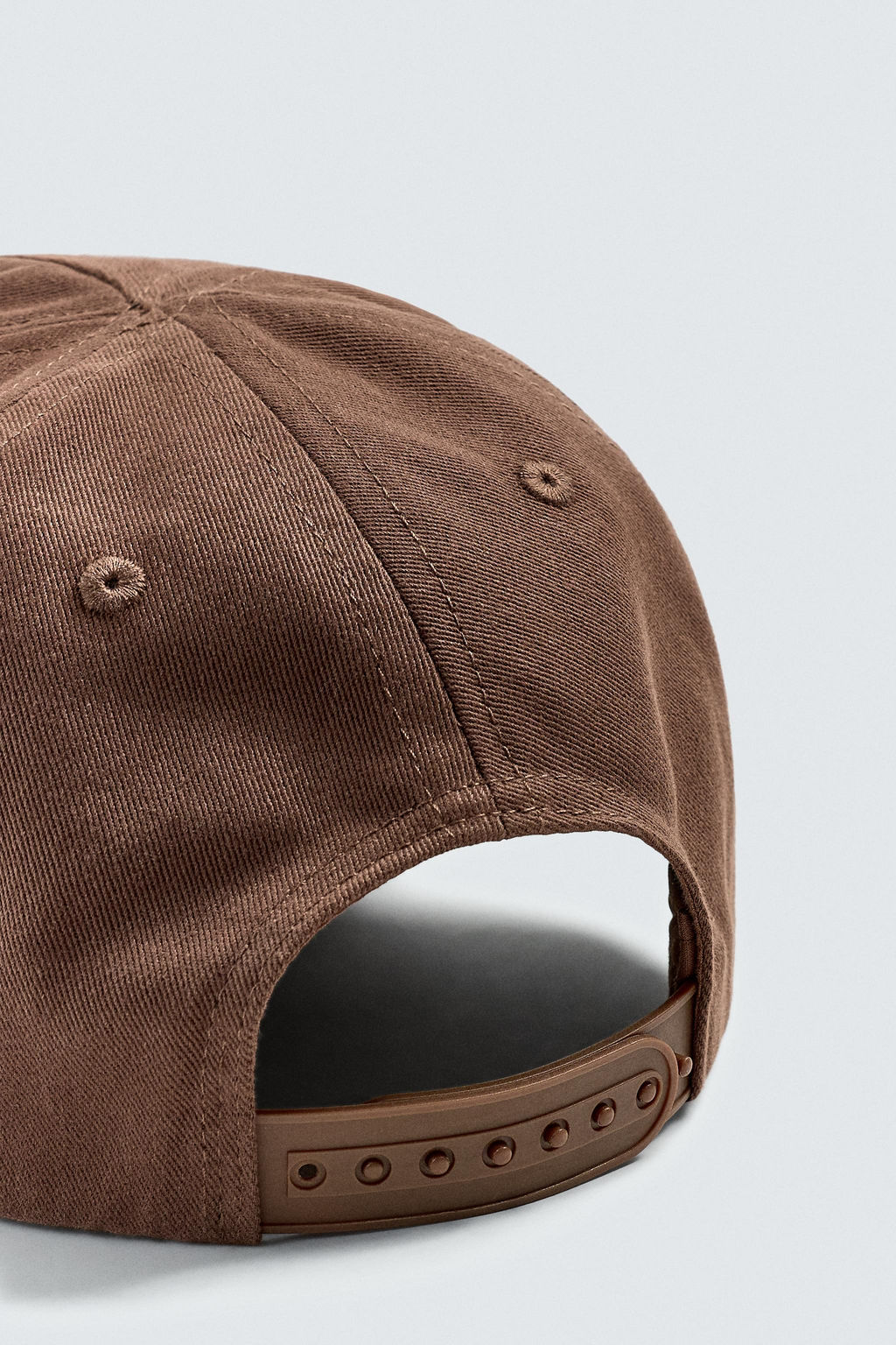 TEXT CAP HARRY LAMBERT FOR ZARA X DISNEY  фото 4
