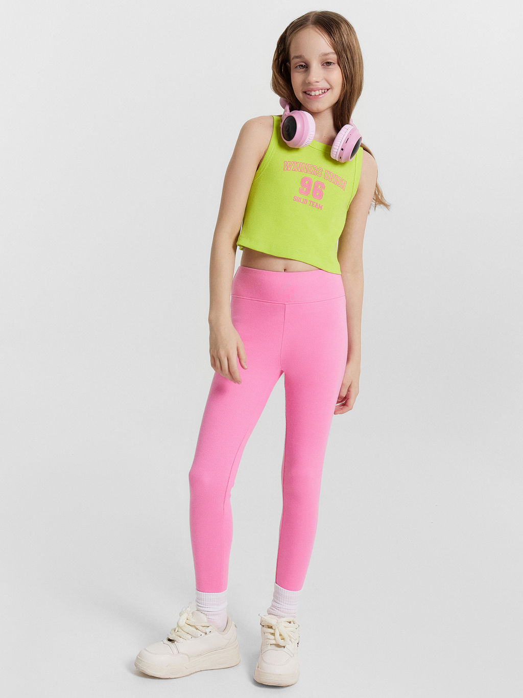 Топ для девочек лаймовый с надписью winners union - Mark formelle фото 2