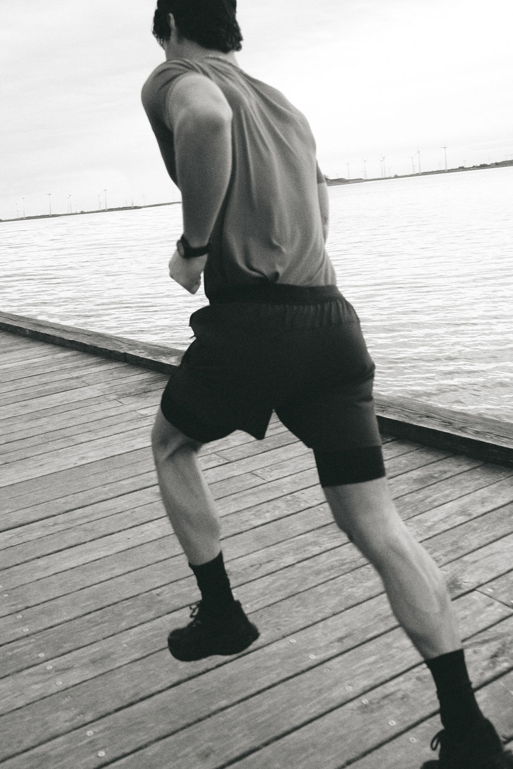 Camiseta de deporte con DryMove Muscle Fit - H&m фото 11