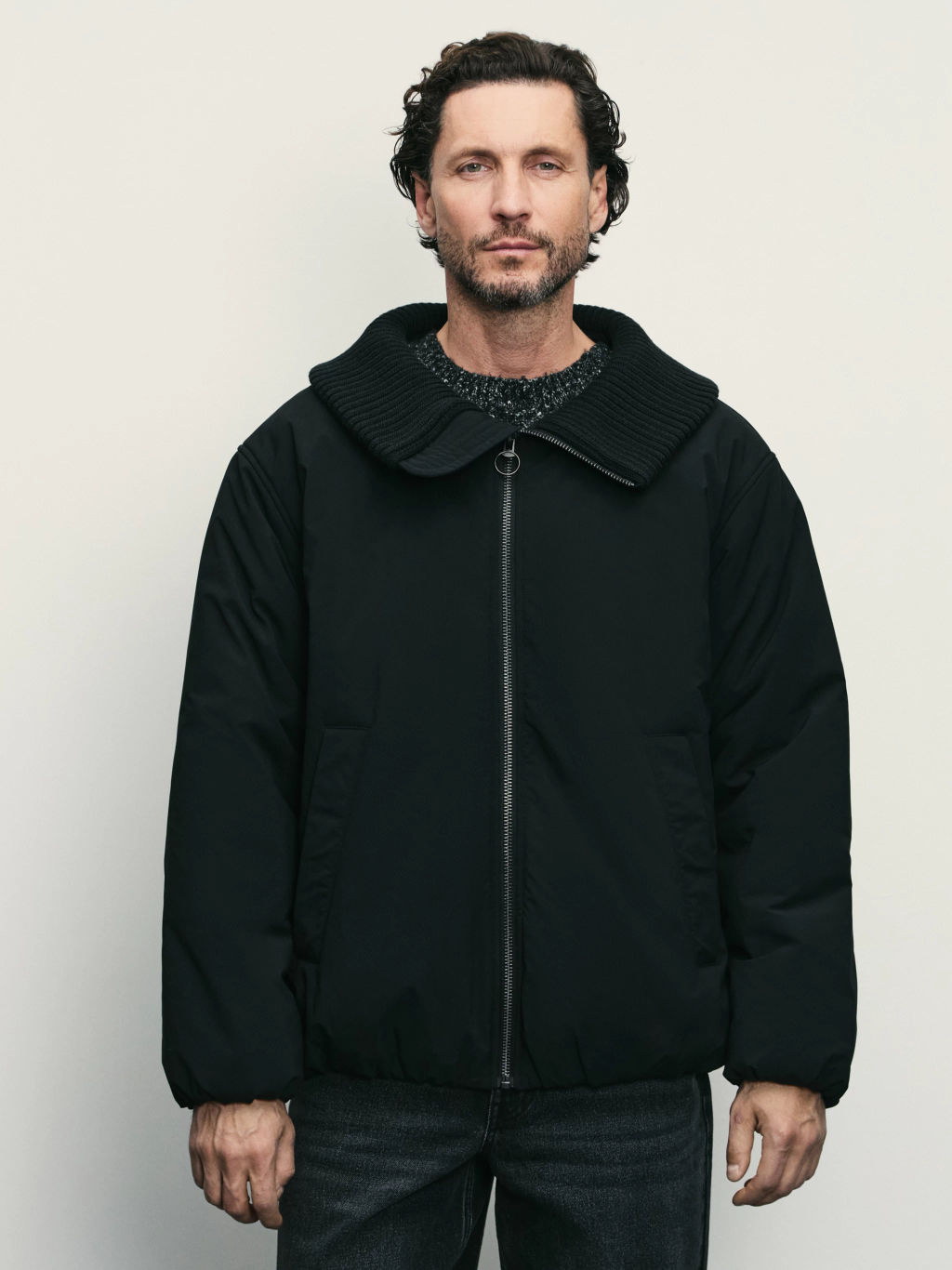 Куртка-бомбер утепленная с широким воротником / Zarina  фото 4