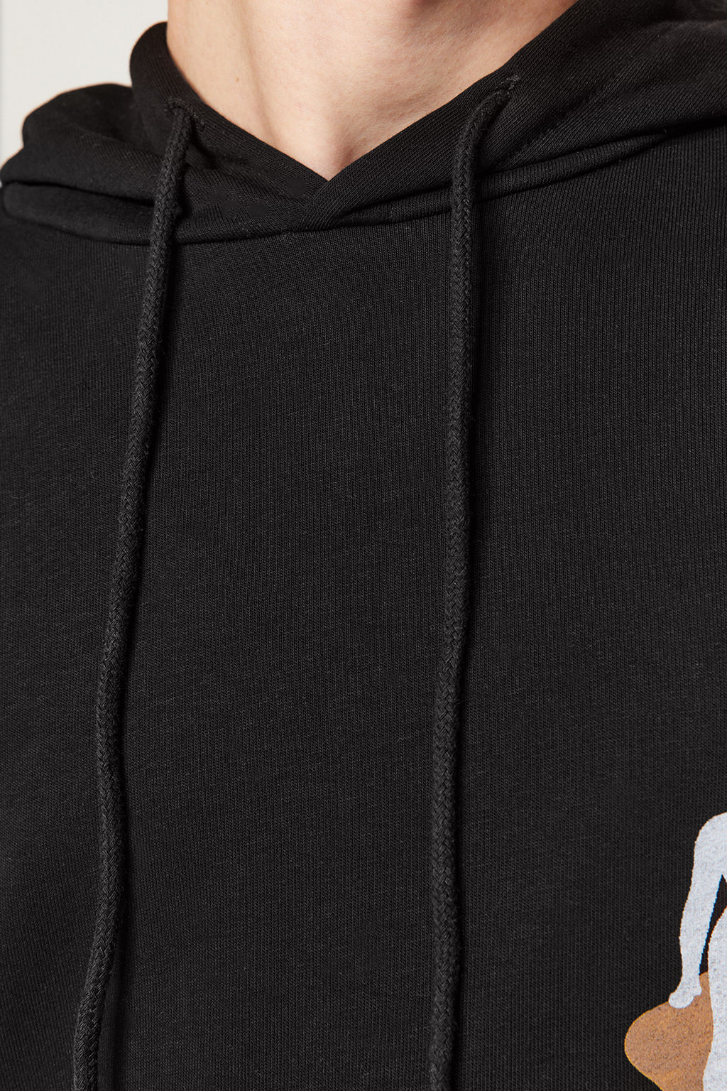 Siyah Oversize/Normal Kesim Kapusonlu S?rt Bask?l? Sweatshirt TMNAW24SW00194 - Trendyolmilla фото 3