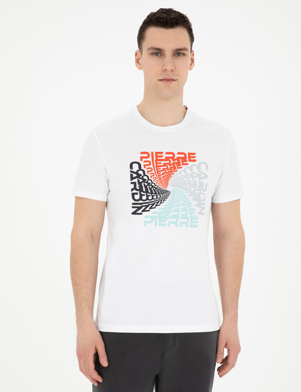 Beyaz Slim Fit %100 Pamuk Bisiklet Yaka Ti__rt
