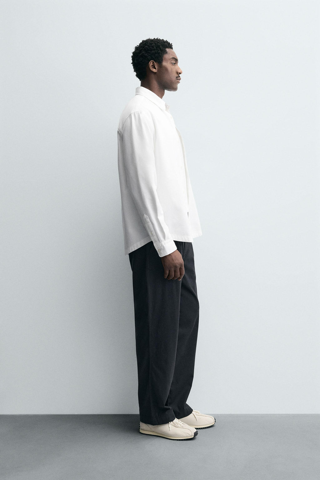 RELAXED FIT PLEATED TROUSERS - Zara фото 4