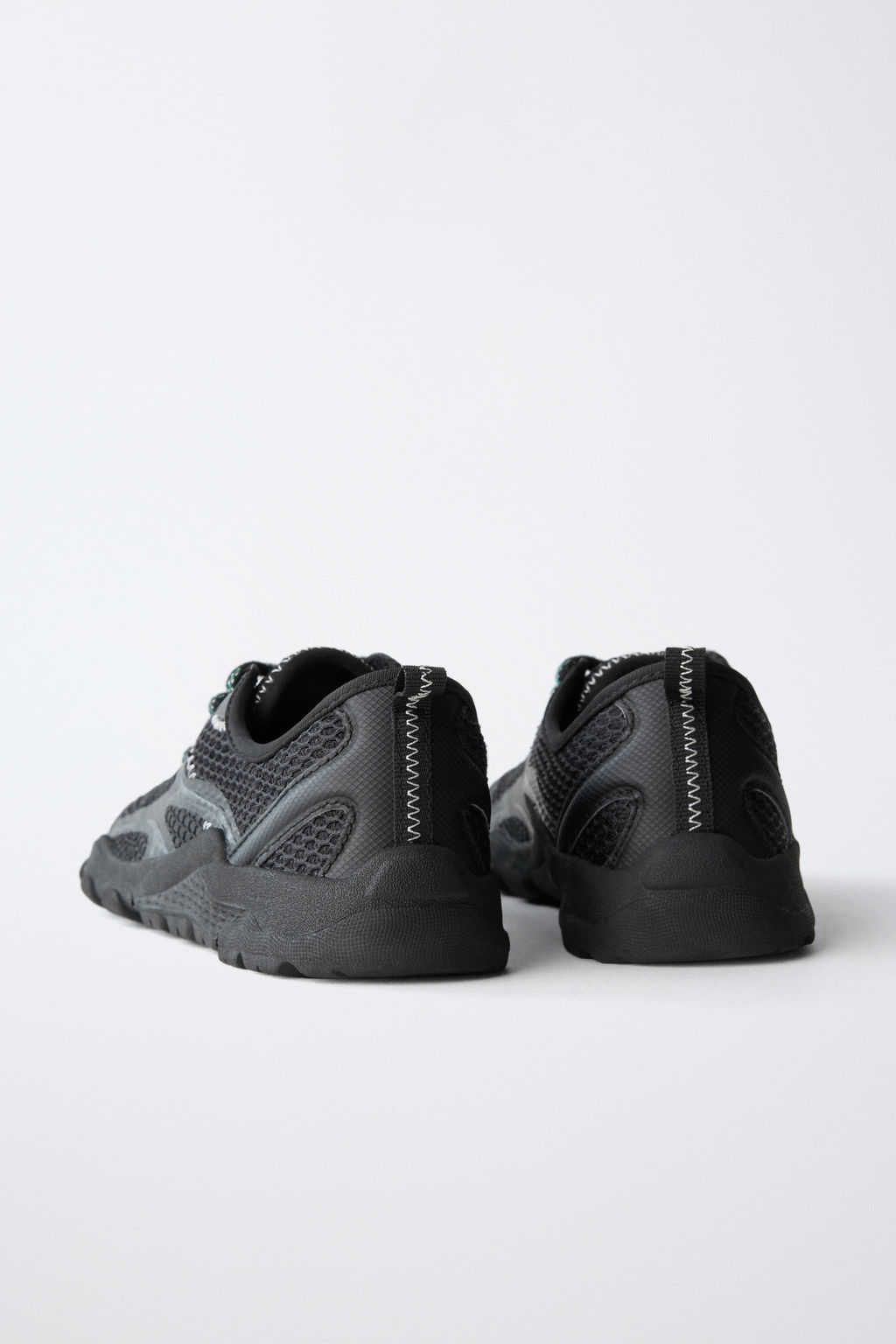 DEPORTIVO REJILLA BAREFOOT / Negro - Zara фото 7