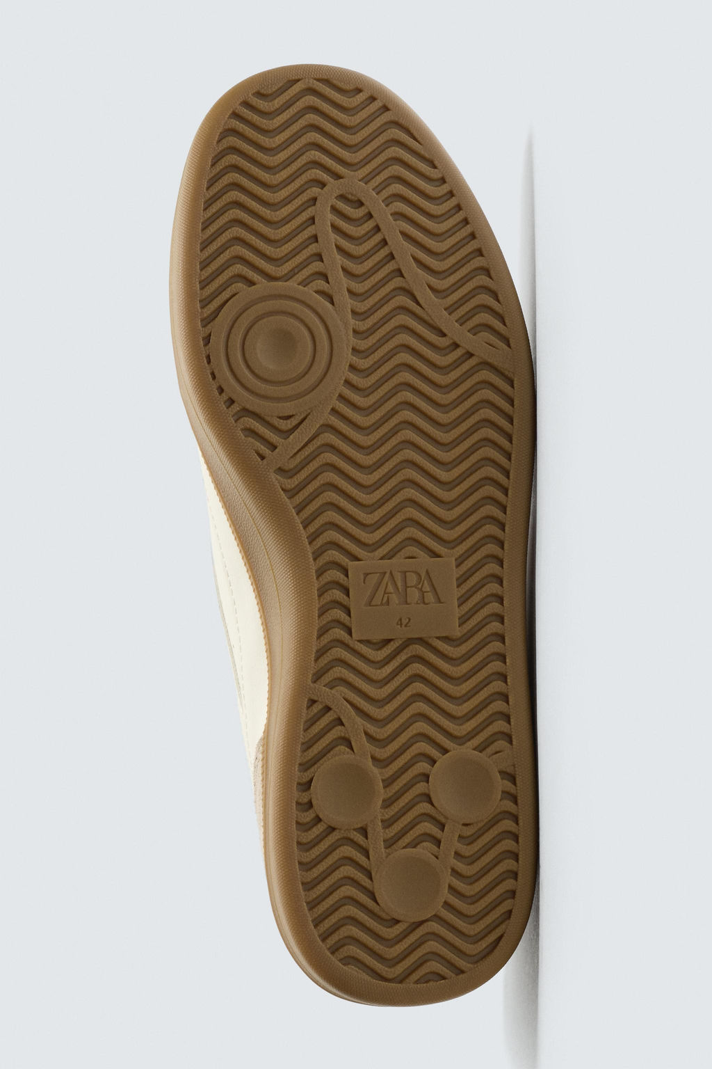 TRAINERS WITH CONTRAST SOLE - Zara фото 14