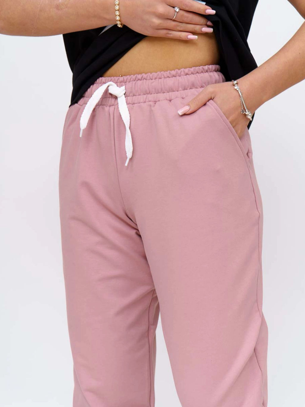 Костюм женский, цвет розовый