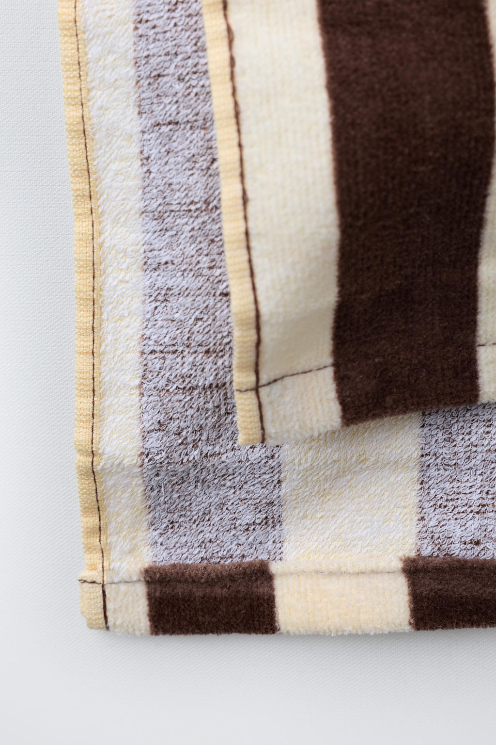 PONCHO TOALLA RAYAS / Marr?n - Zara фото 4