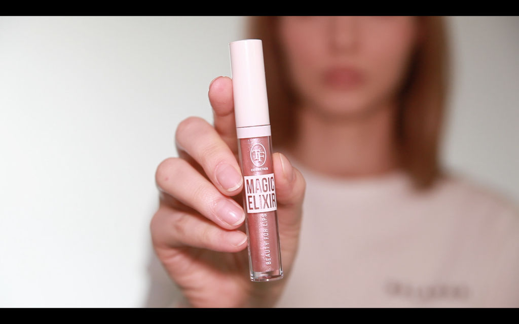 TF CTL21 Блеск для губ MAGIC ELIXIR тон 004 светлый розовый