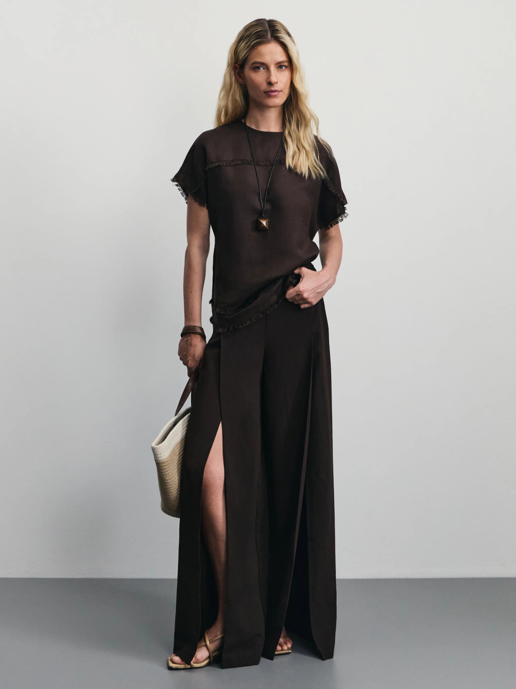 Блузка из вискозы и льна с бахромой / Zarina  фото 8