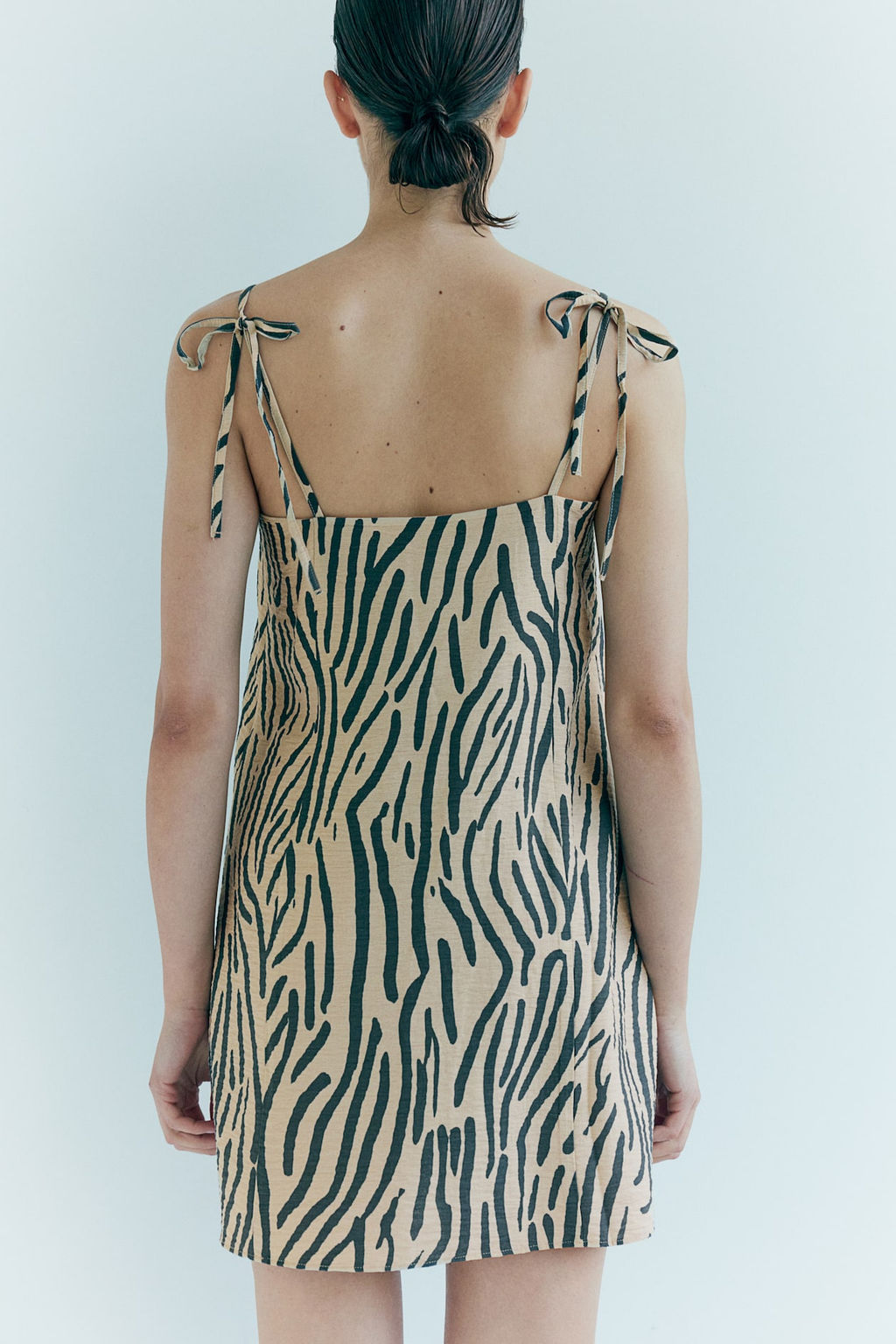 Vestido con tirantes de lazo - H&m фото 3