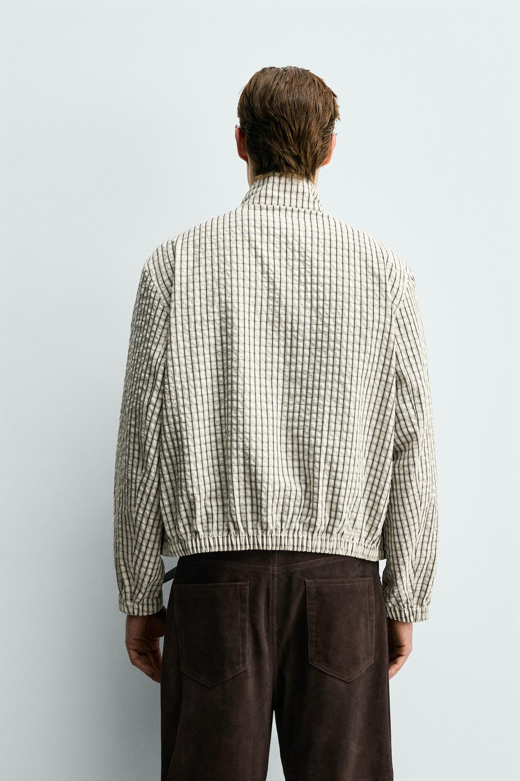 CAZADORA CROPPED FIT CUADROS TEXTURA / Crudo / Negro - Zara фото 3