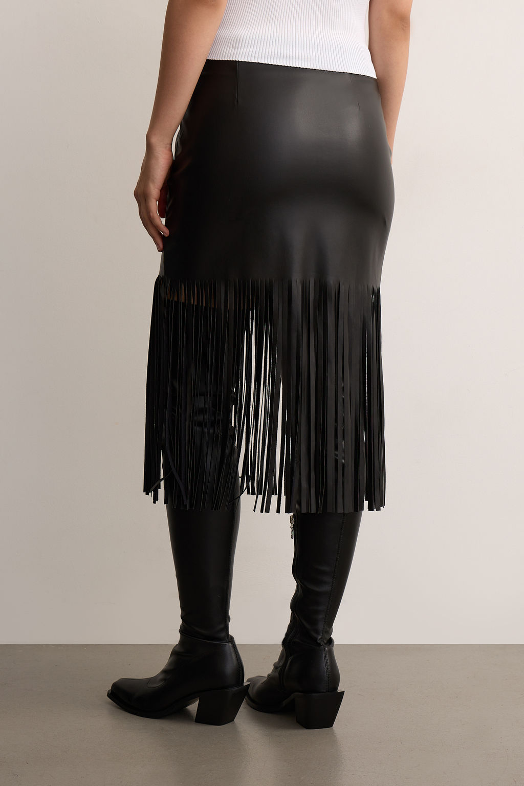 Юбка из экокожи с бахромой - Mollis фото 4