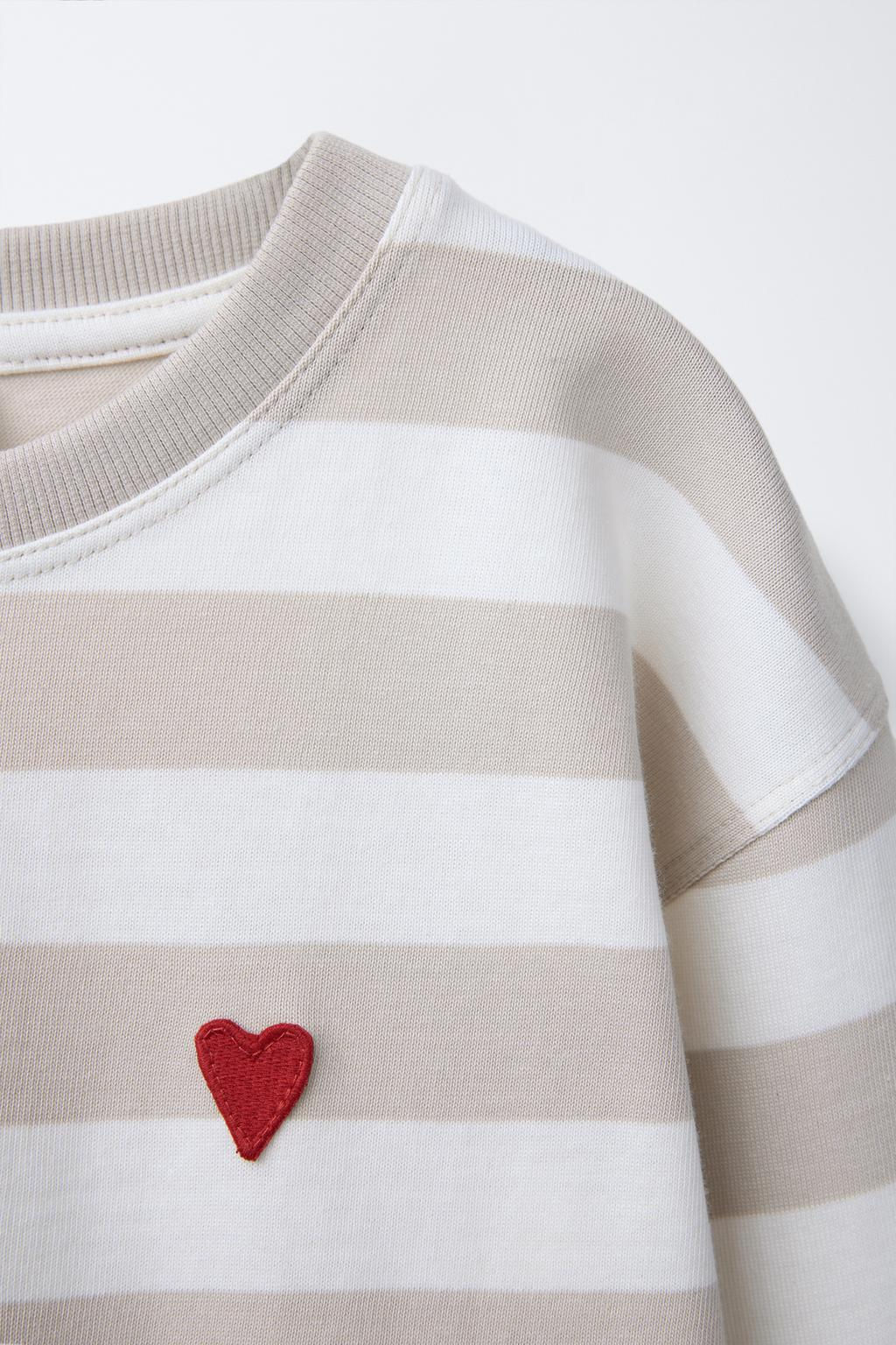 STRIPED T-SHIRT WITH HEART PATCH - Zara фото 3