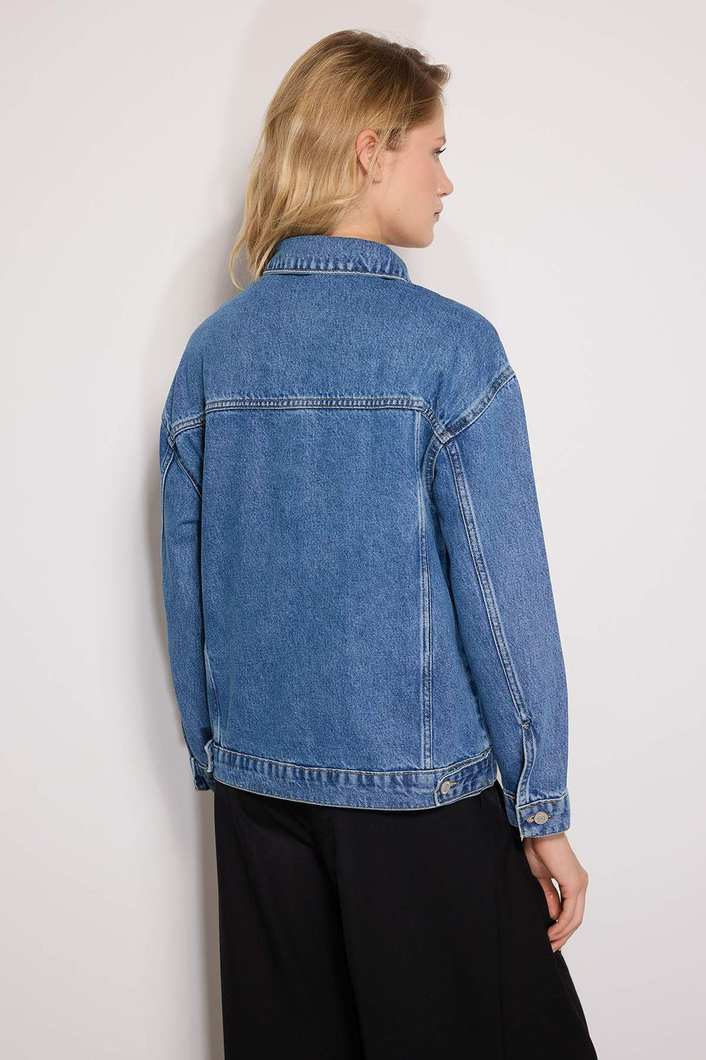 Mavi Oversize Trucker Denim Ceket TWOAW22CE0364 - Trendyolmilla фото 12
