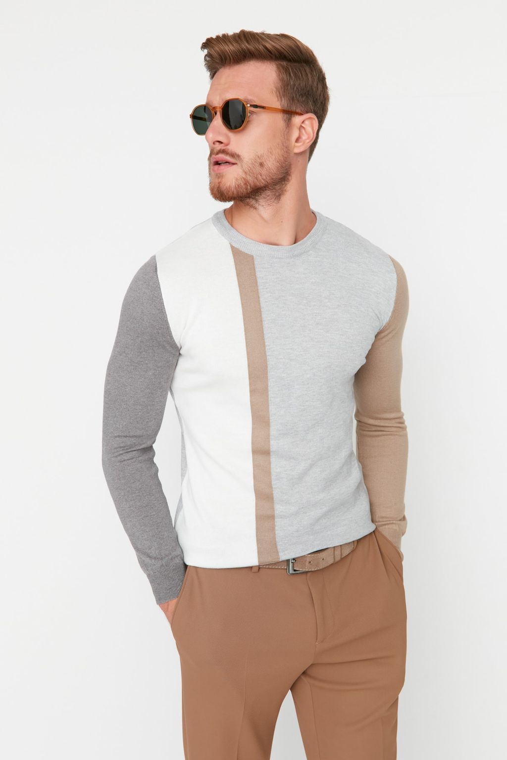 TRENDYOL MAN Gri Slim Fit Pamuklu Bisiklet Yaka Renk Bloklu Triko Kazak TMNAW21KZ0566 - Trendyolmilla фото 2