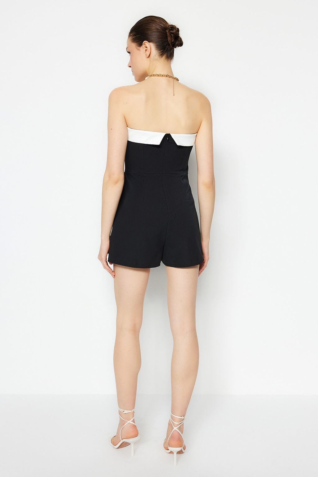 Siyah Straplez Renk Bloklu Mini Dokuma Sort Tulum TWOSS23TU00131