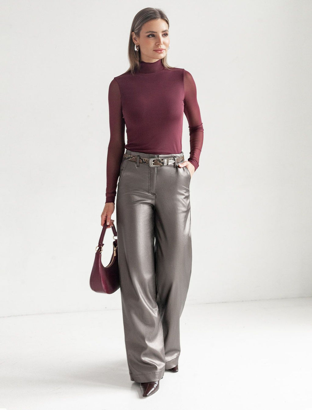 D54.265 Джинсы женские темно-серебряный