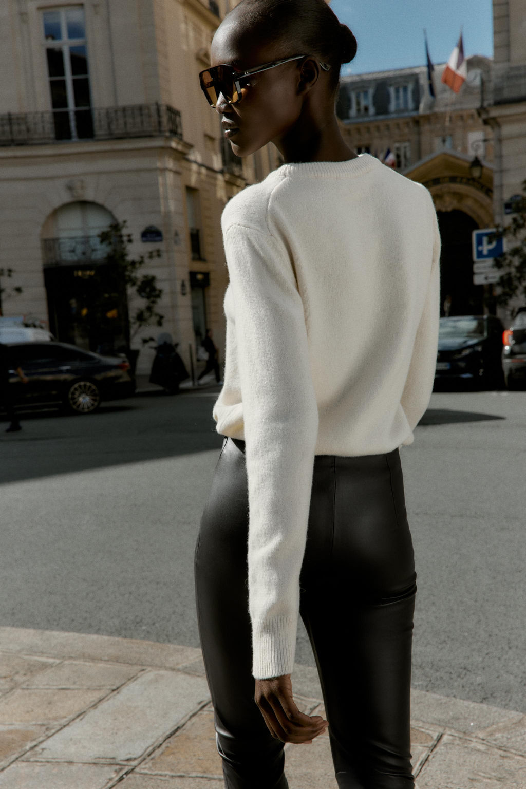 HIGH-WAIST FAUX LEATHER LEGGINGS - Zara фото 5