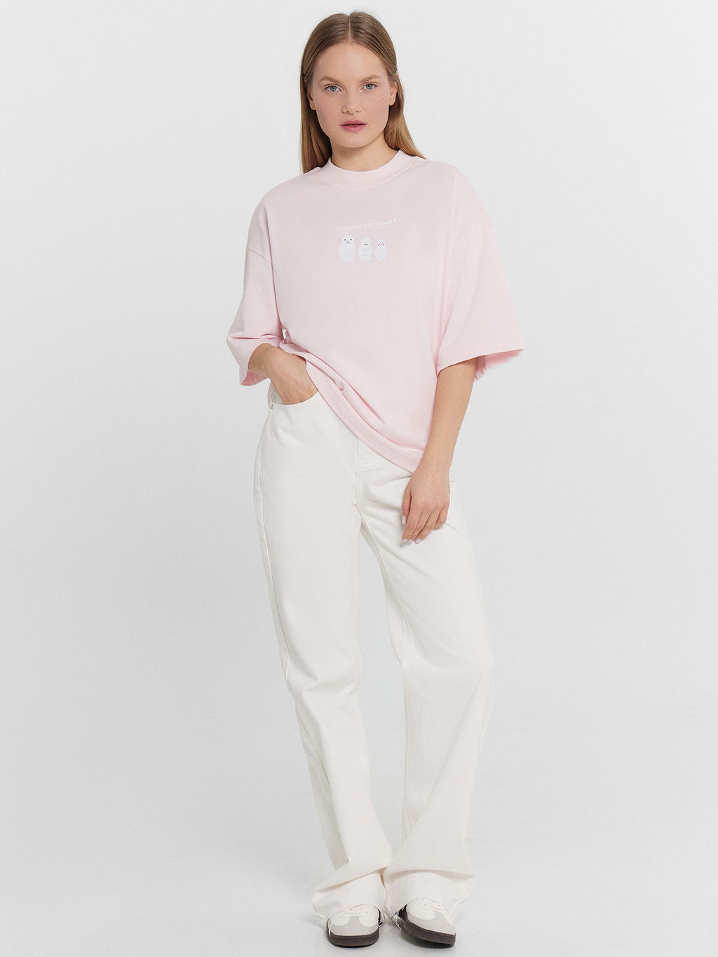 Футболка женская розовая с принтом Yoshki-Matryoshki trash only - Mark formelle фото 4