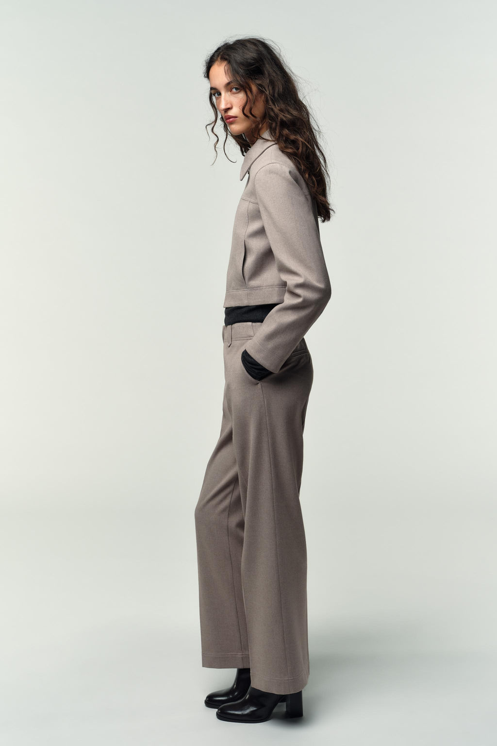 SHORT ZIP-UP JACKET - Zara фото 3