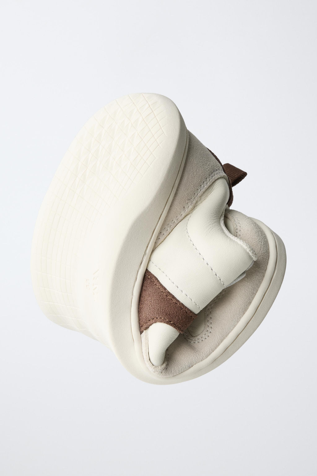 BAMBA BAREFOOT PIEL / Blanco Crudo - Zara фото 3