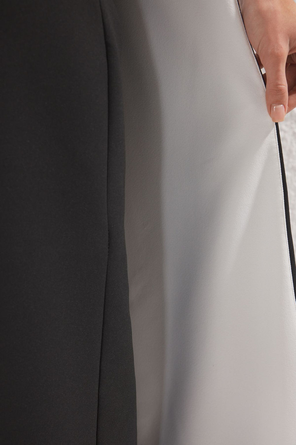 TRENDYOLMILLA Siyah-Beyaz Straplez Dokuma Uzun S?k Abiye & Mezuniyet Elbise TPRSS25AE00085  фото 3