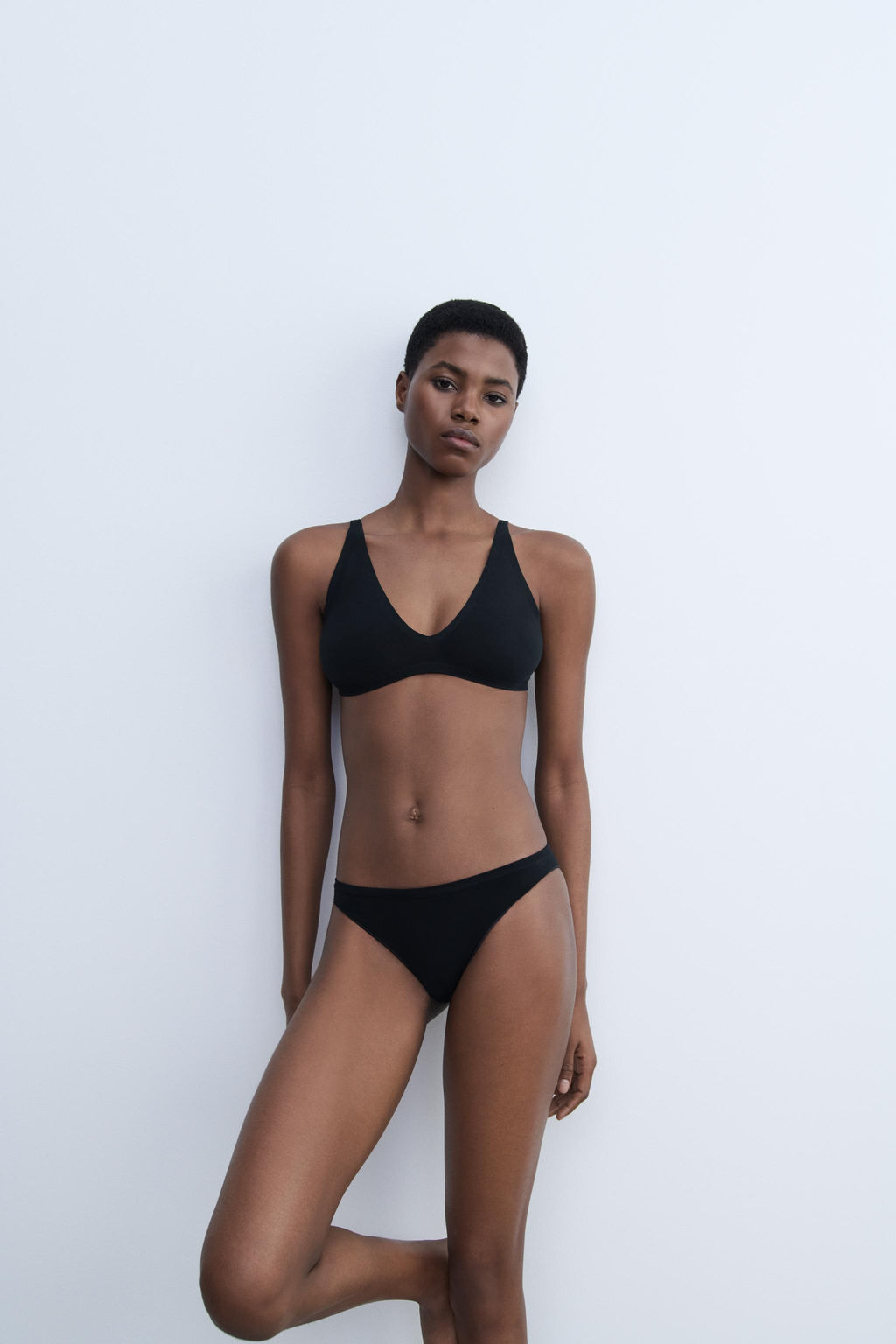 SEAMLESS CLASSIC BRIEFS