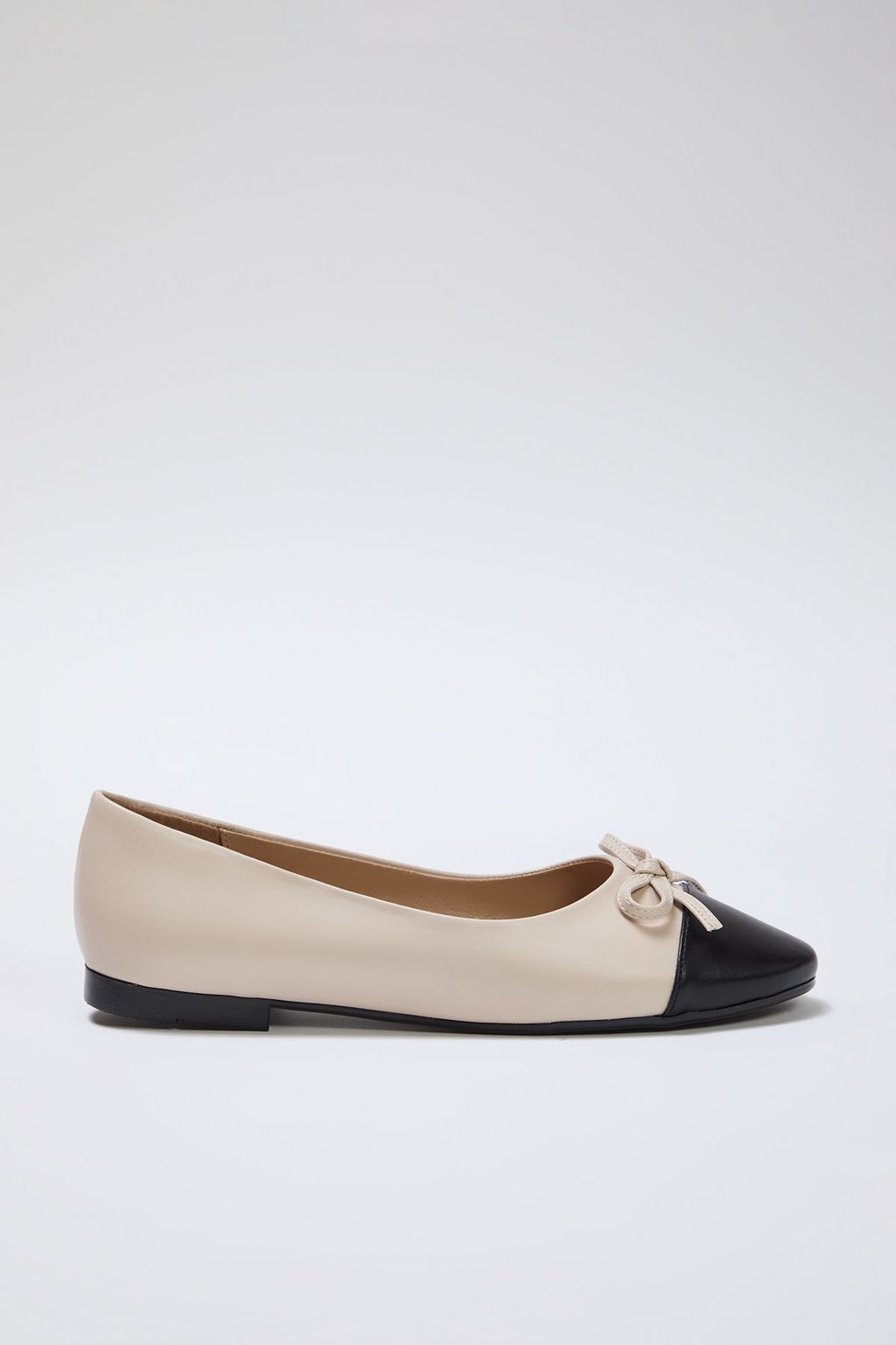 Trendyol Shoes Bej Fiyonk Detayl? Renk Bloklu Badem Burun Kad?n Babet TAKSS25BE00000 - Trendyolmilla фото 12
